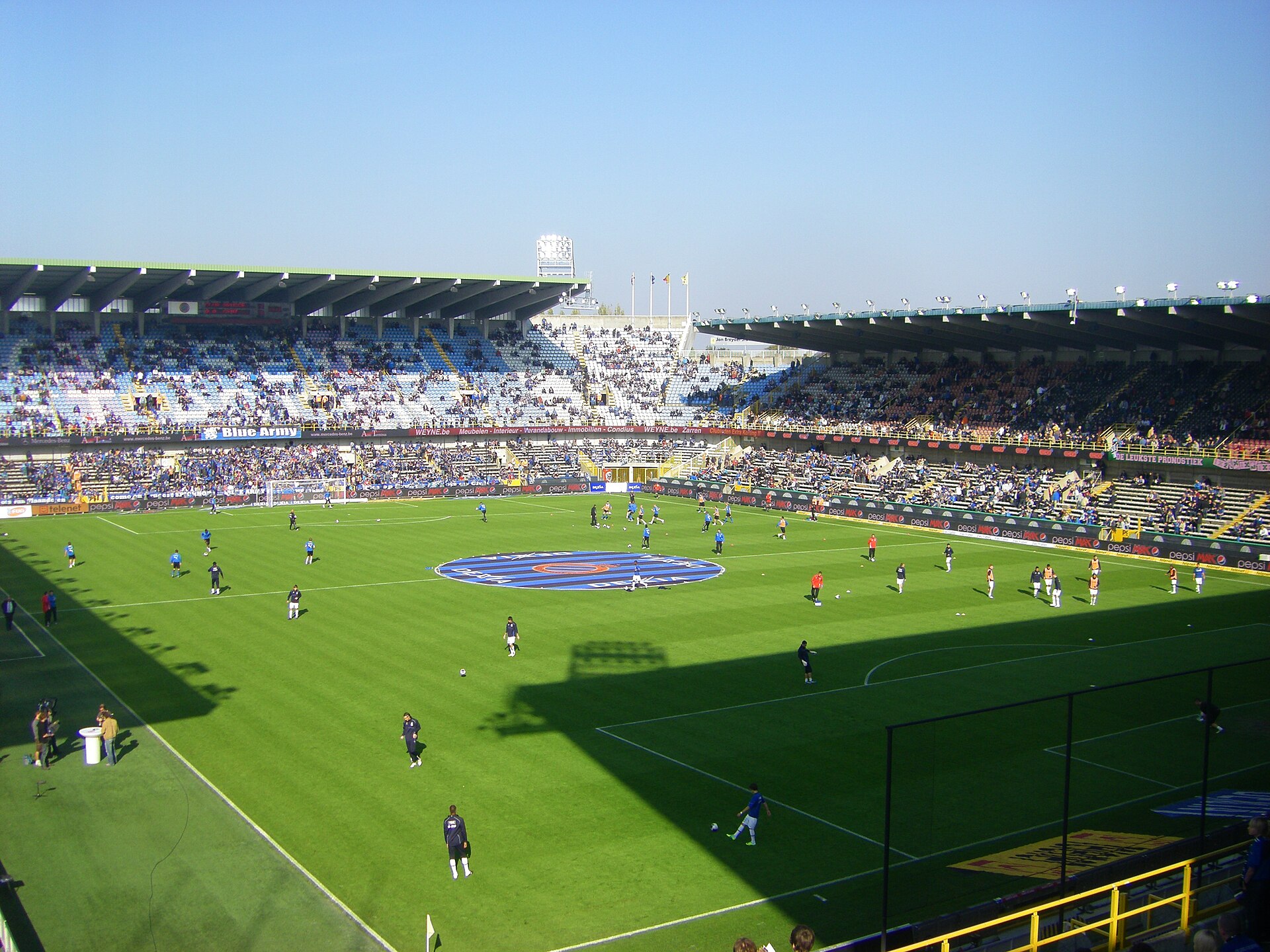 Wedstrijd in het Jan Breydelstadion in Brugge, bestemming voor voetbalreizen naar België