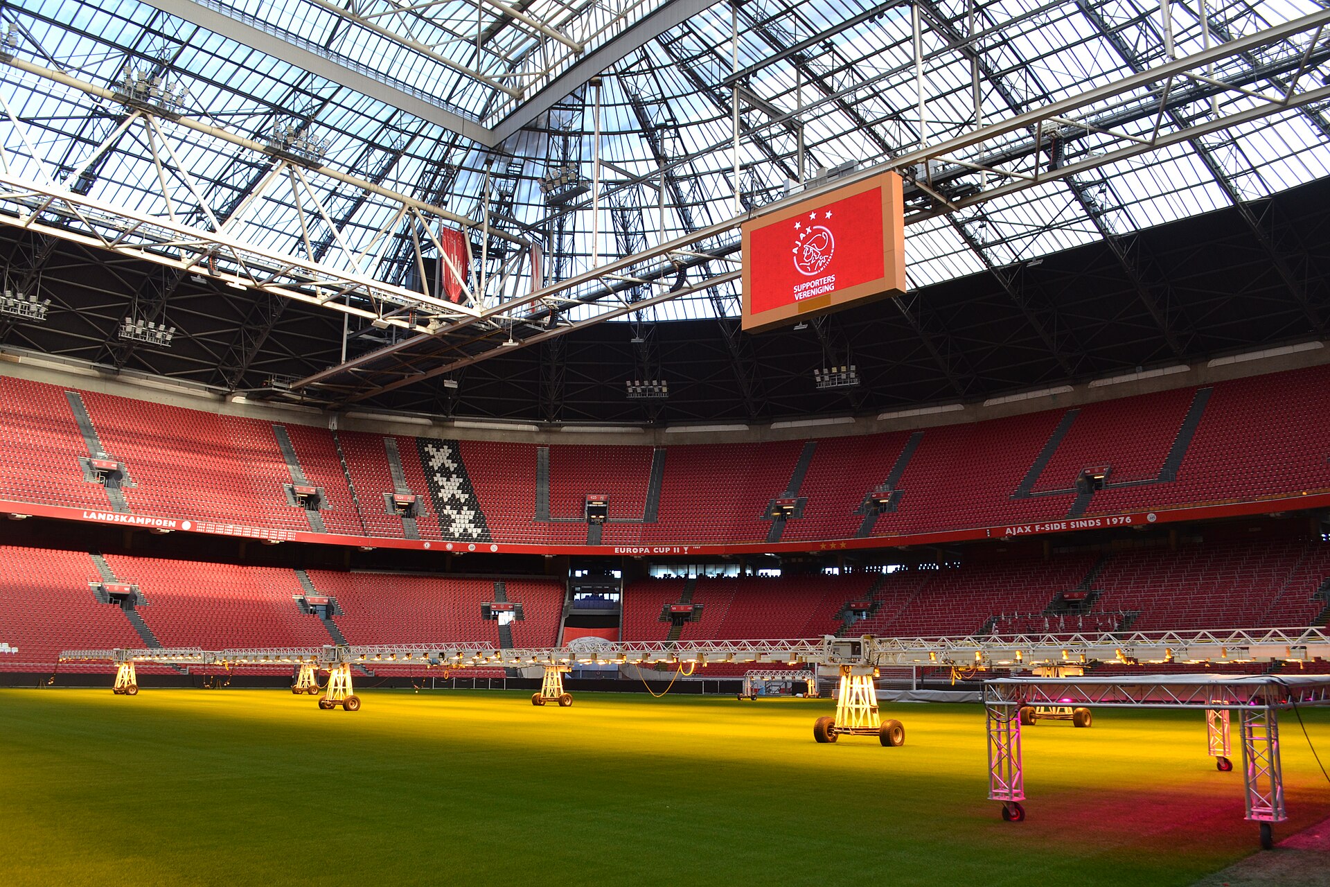 Tribunes van de Johan Cruijff ArenA in Amsterdam, het stadion van Ajax in de Eredivisie